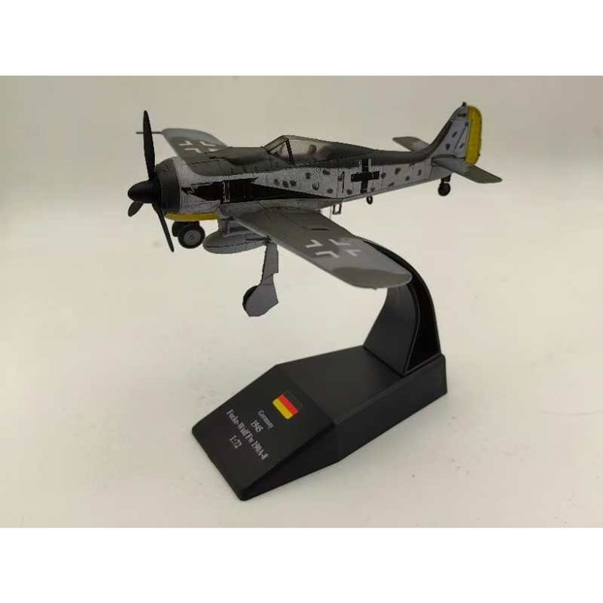 GENERICO - JLMODEL 43 1945 GERMANY FOCKE WULF FW 190A 8