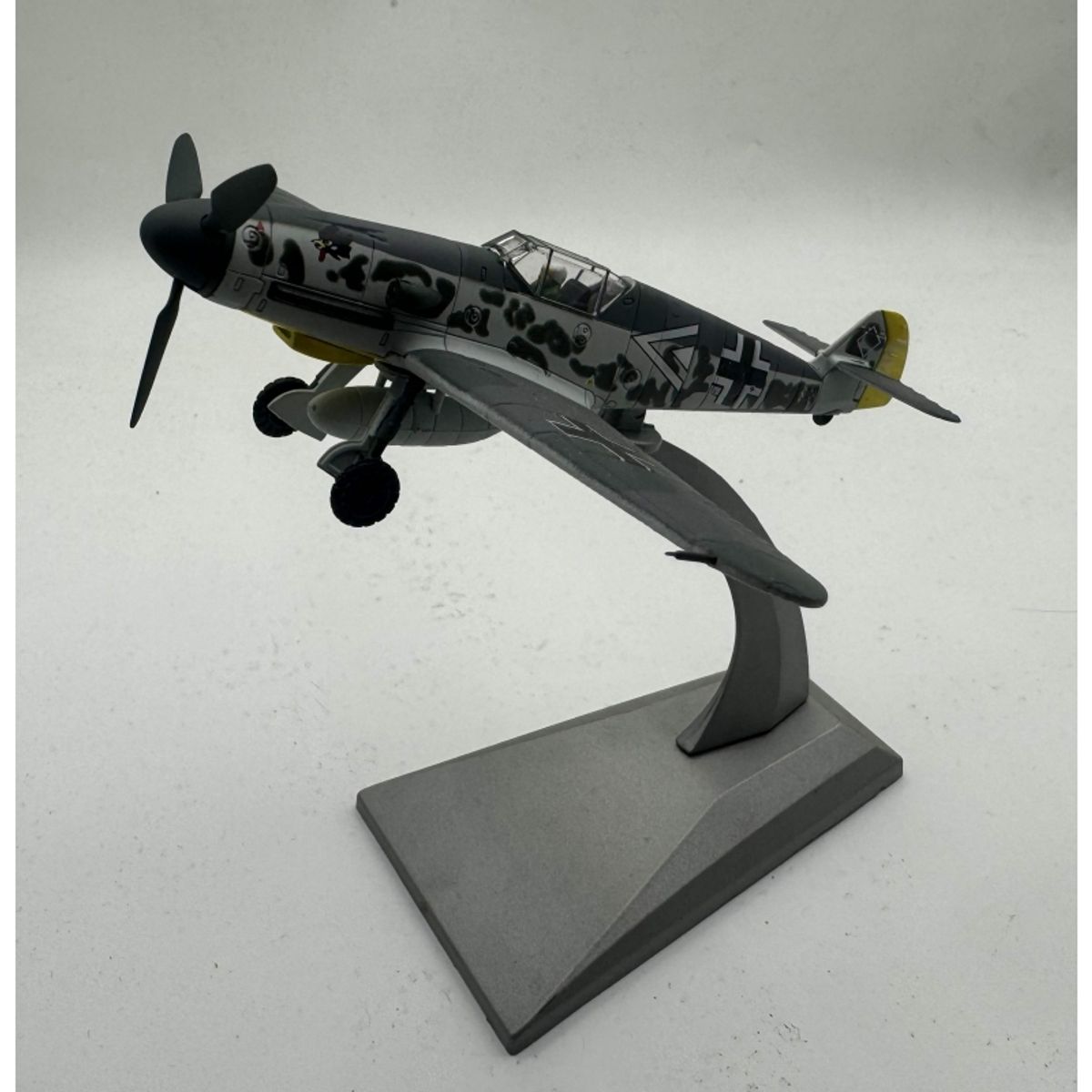 GENERICO - JLMODEL 9-02 1942 GERMANY MESSERSCHMITT BF 109F 4