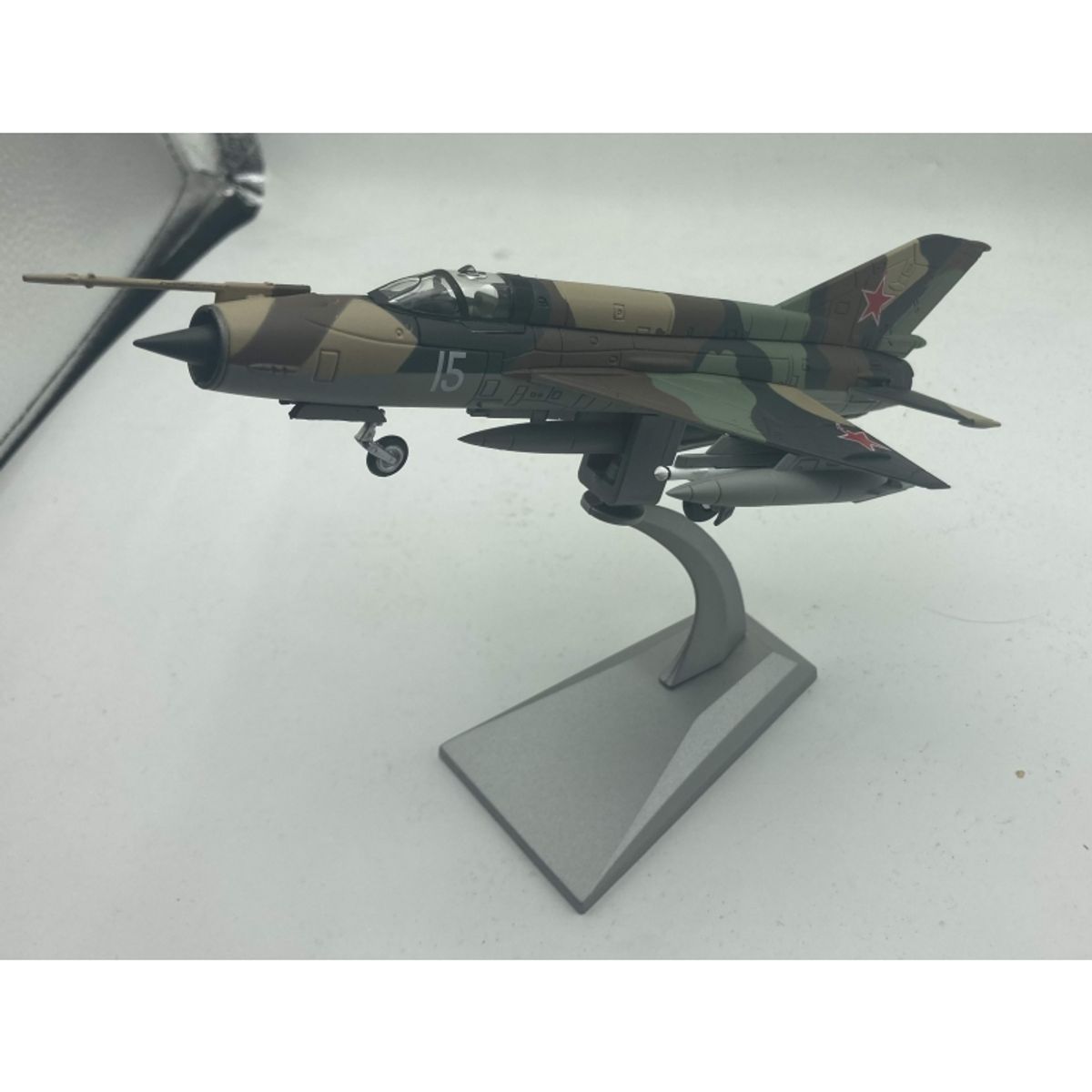 GENERICO - JLMODEL 27 MIG 21
