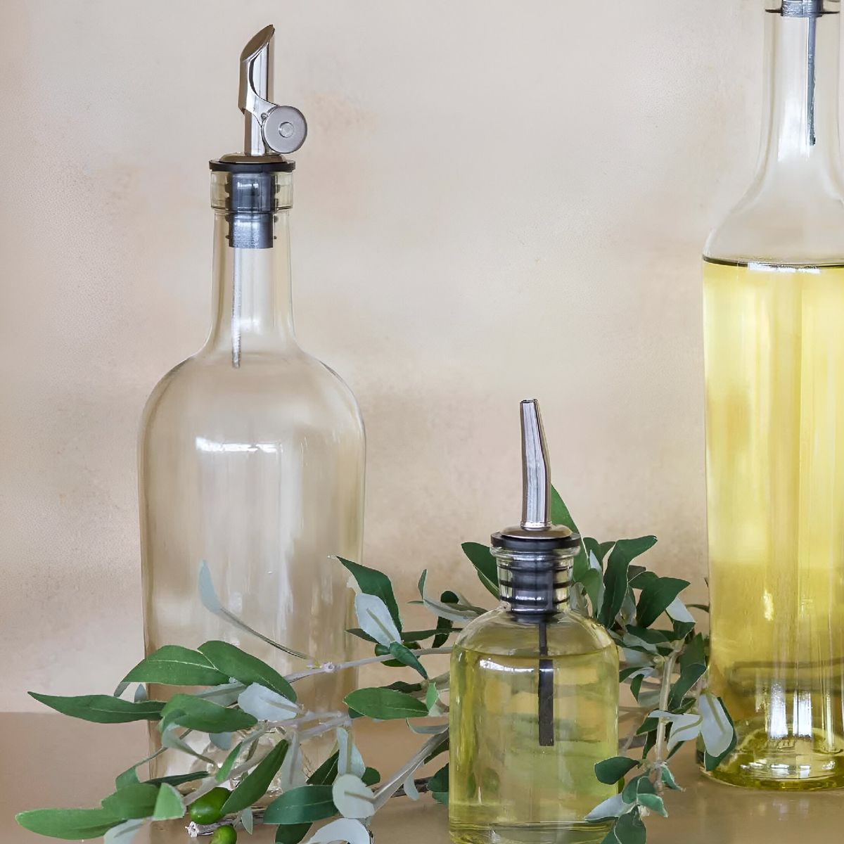 TABLECRAFT - Botella Aceite 500 C.C. Vidrio Con Dosificador