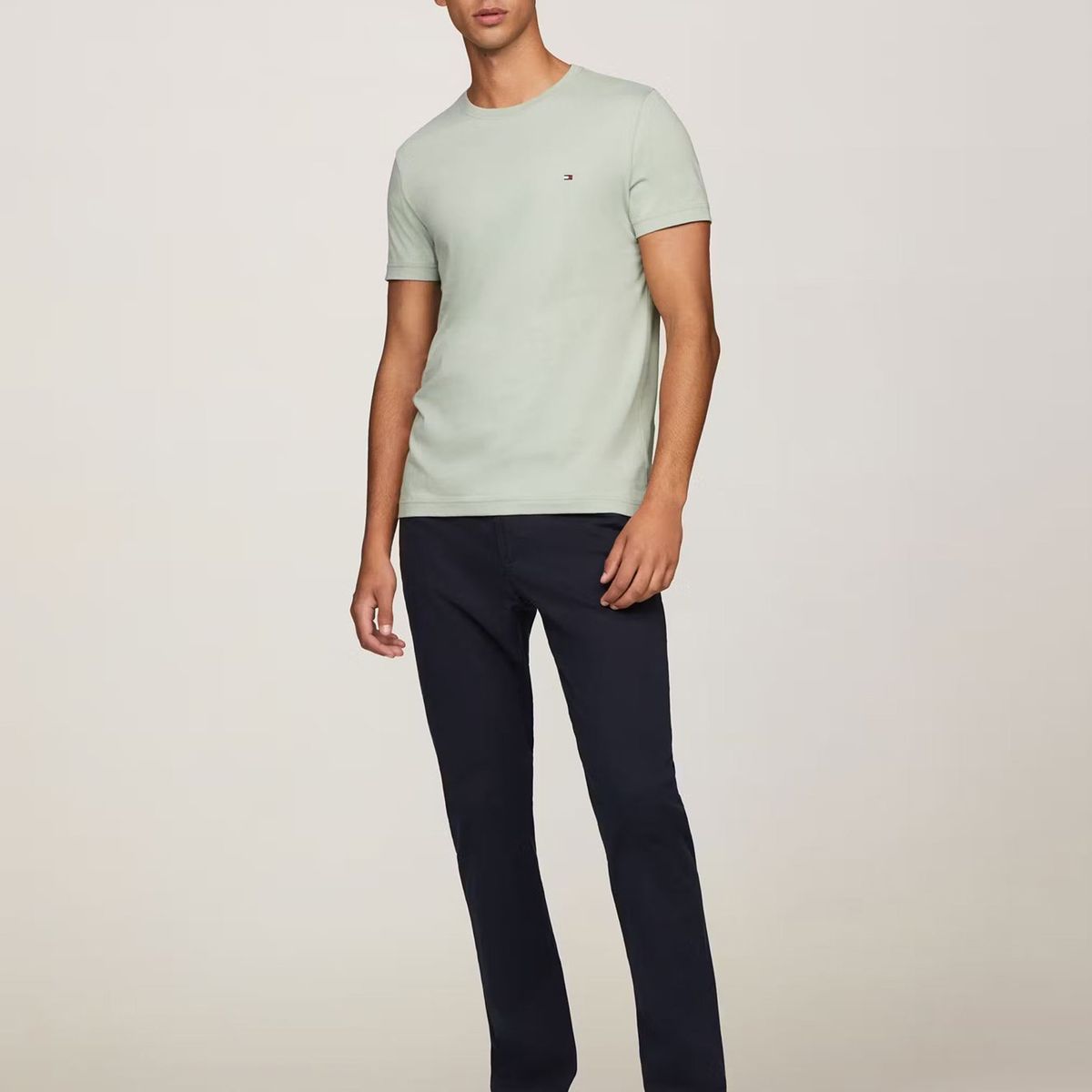 TOMMY HILFIGER - Polera Essential Cotton C-Neck Slim Fit Verde Tommy Hilfiger