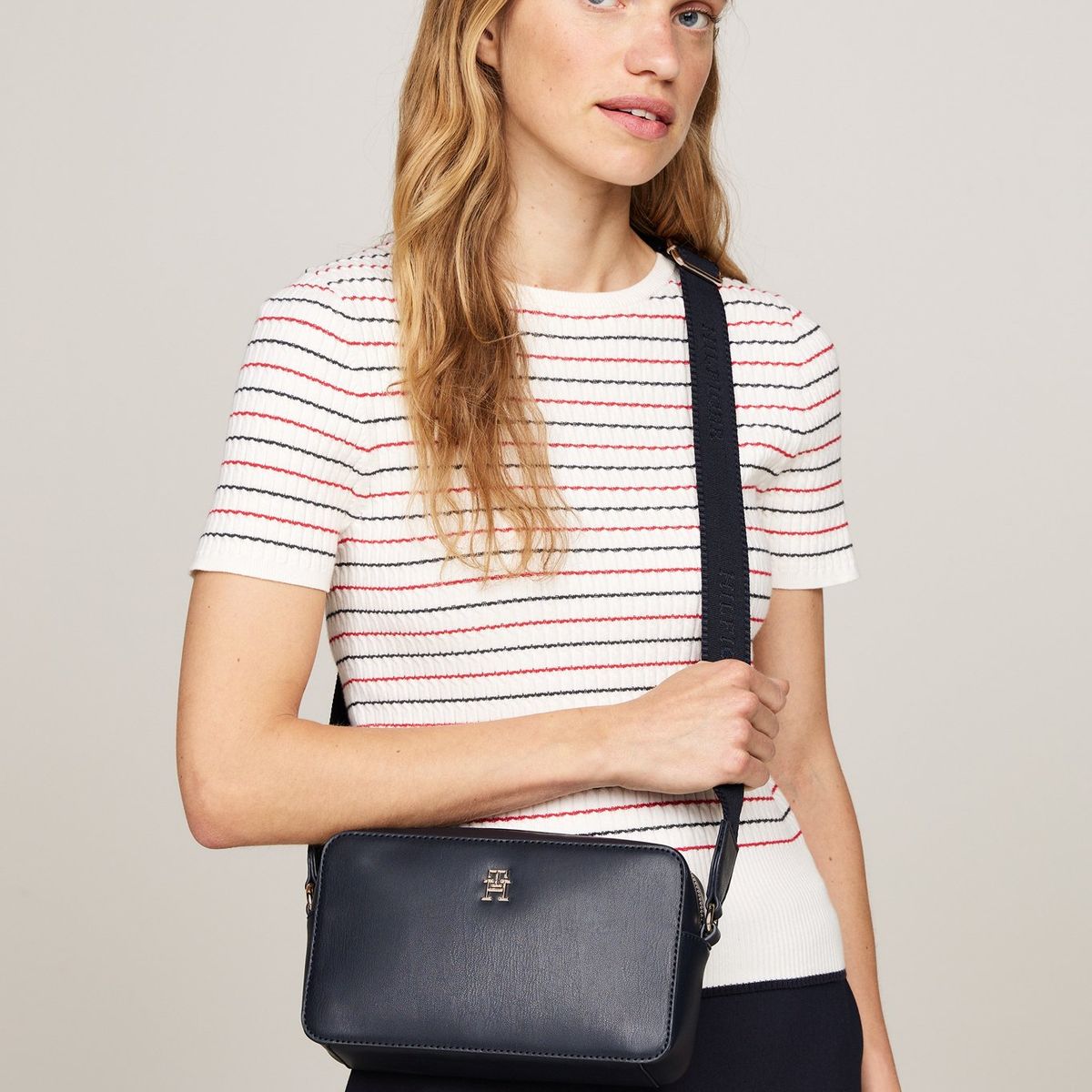 TOMMY HILFIGER - Bandolera Con Monotipo