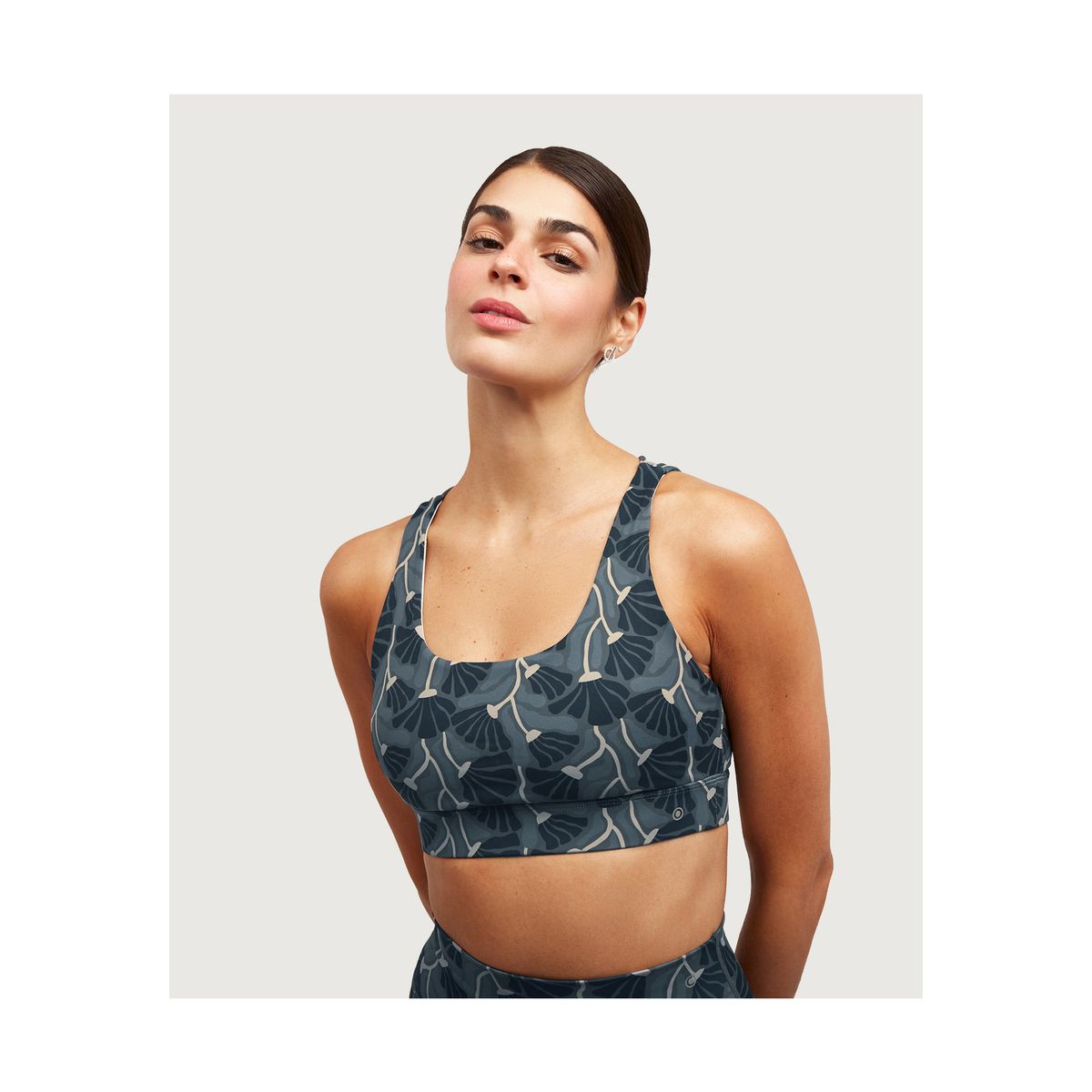 LOUNGE - Peto Deportivo Flores Gris LOUNGE