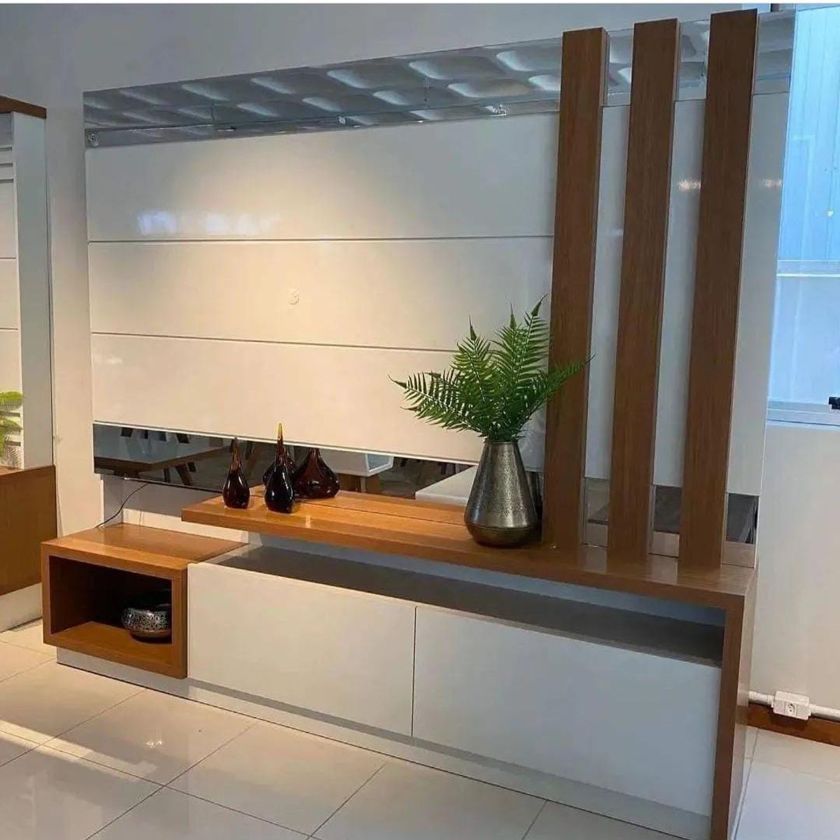 PRADEL - Estante Panel LED TV Capacidad 65 Pulgadas 220Cm