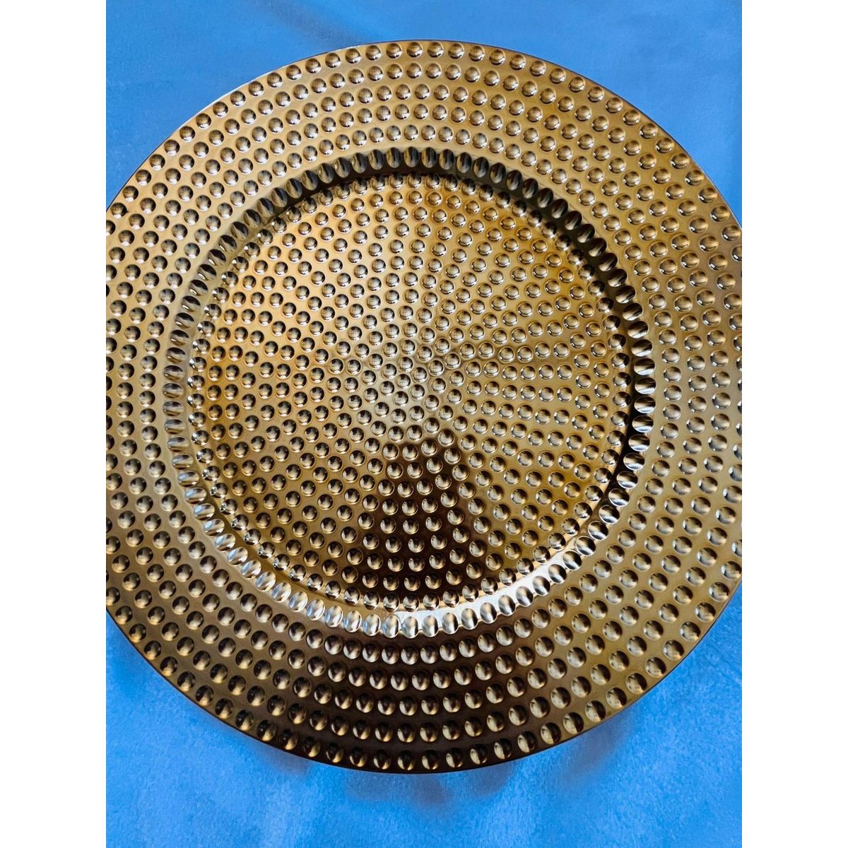 TERRA ESTILO - 6 Platos Bases Dorados textura puntitos