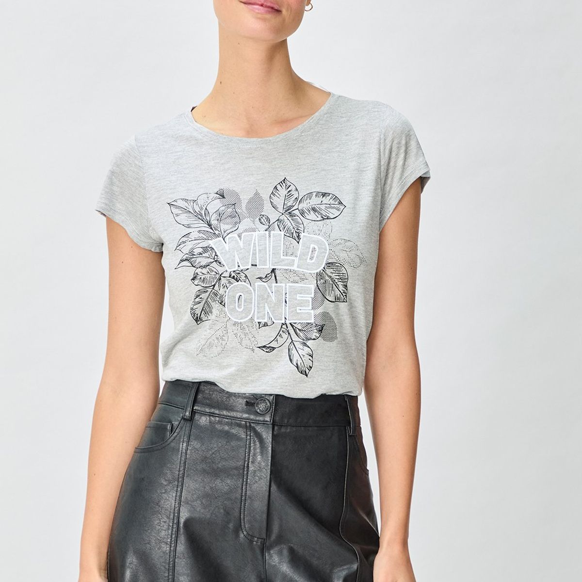 IO - Polera Manga Corta Gris Mujer Io