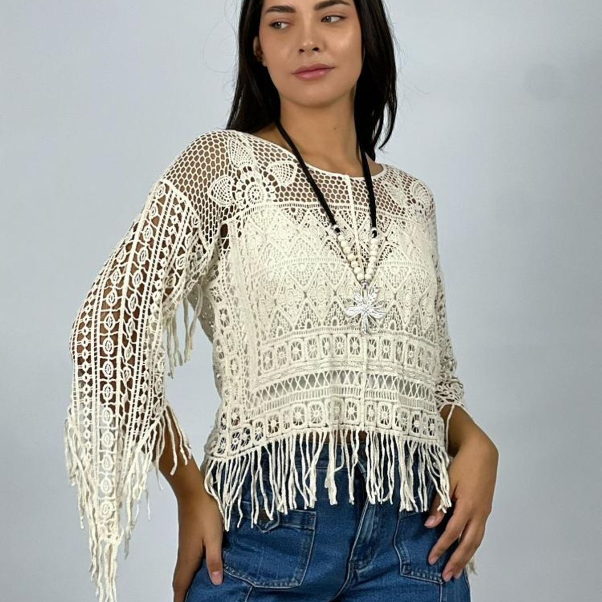 ENIGMATICA BOUTIQUE - Polera Tejida Con Flecos Blanco Enigmática Boutique