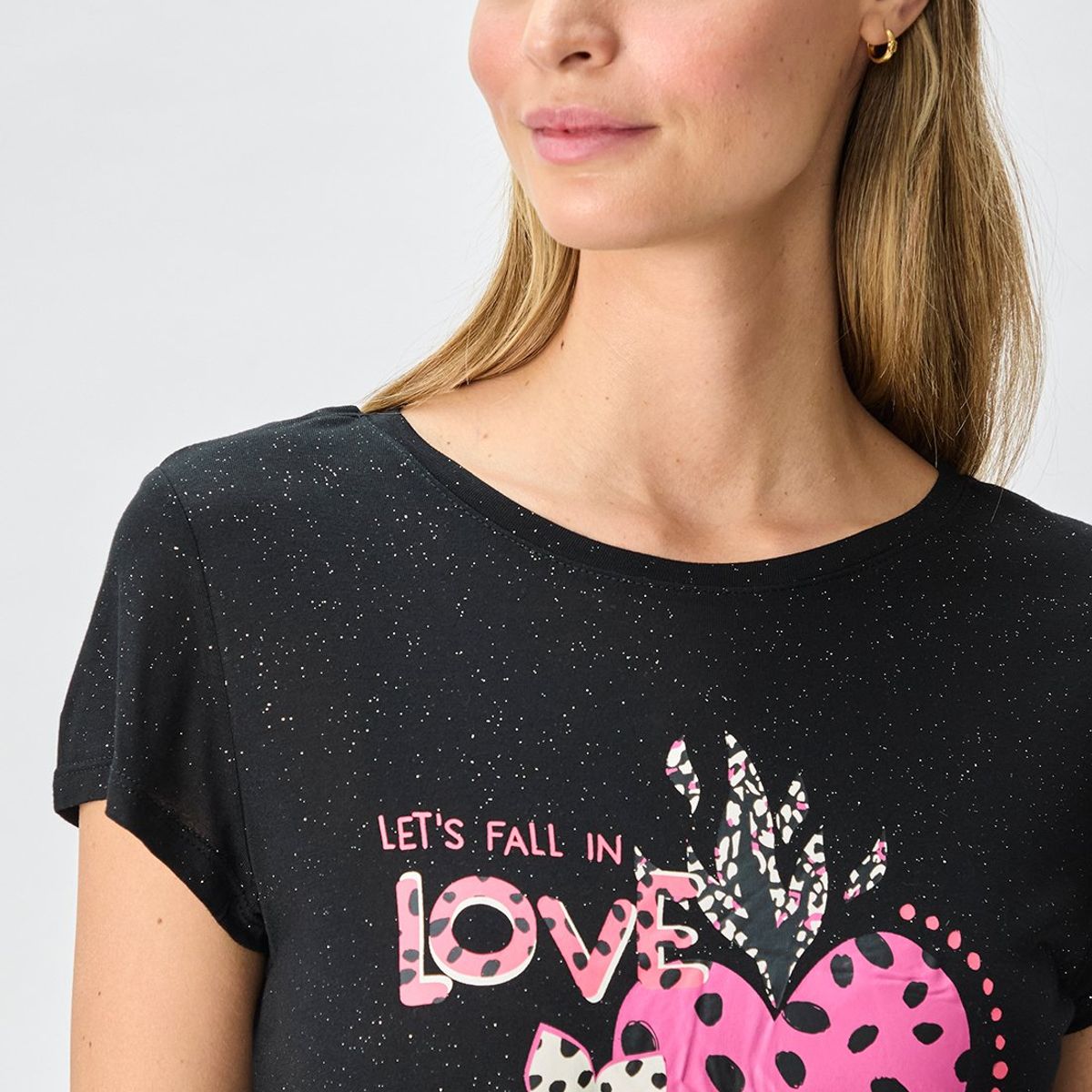 IO - Polera Manga Corta Negro Mujer Io