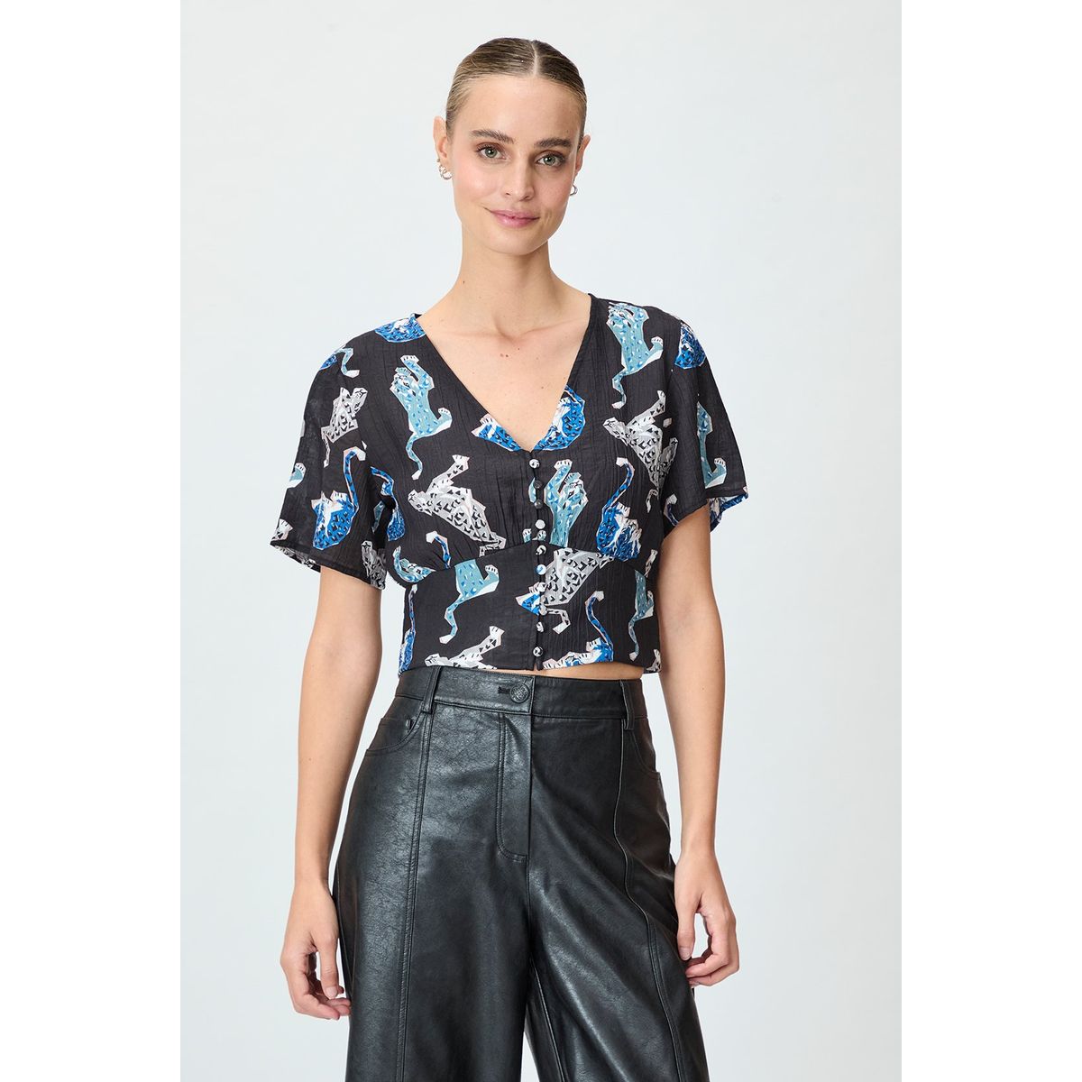 IO - Blusa Manga Corta Negro Mujer Io