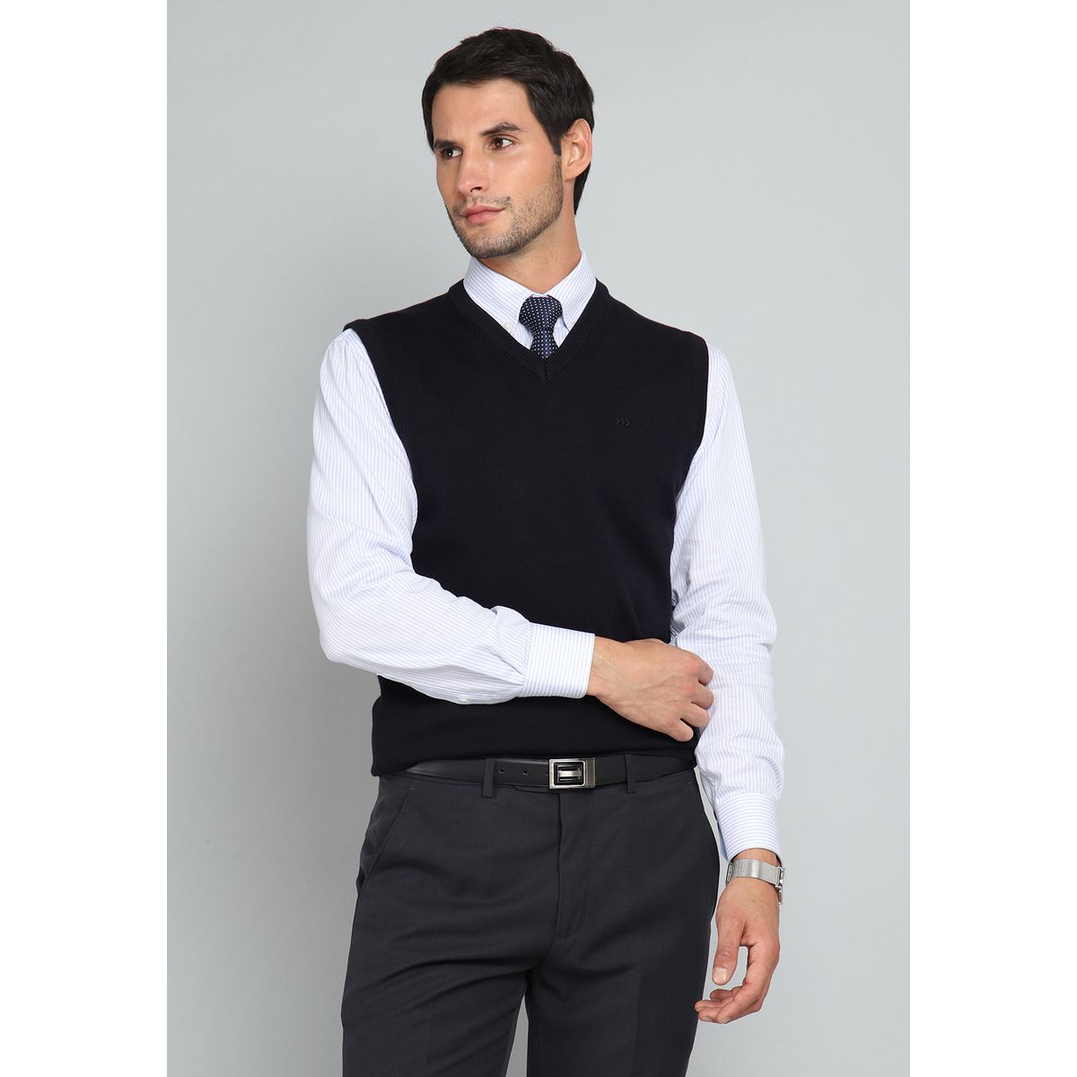 ARROW - Sweater Sin Mangas Arrow ARROW