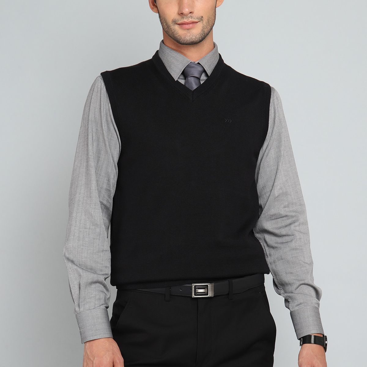 ARROW - Sweater Sin Mangas Arrow ARROW