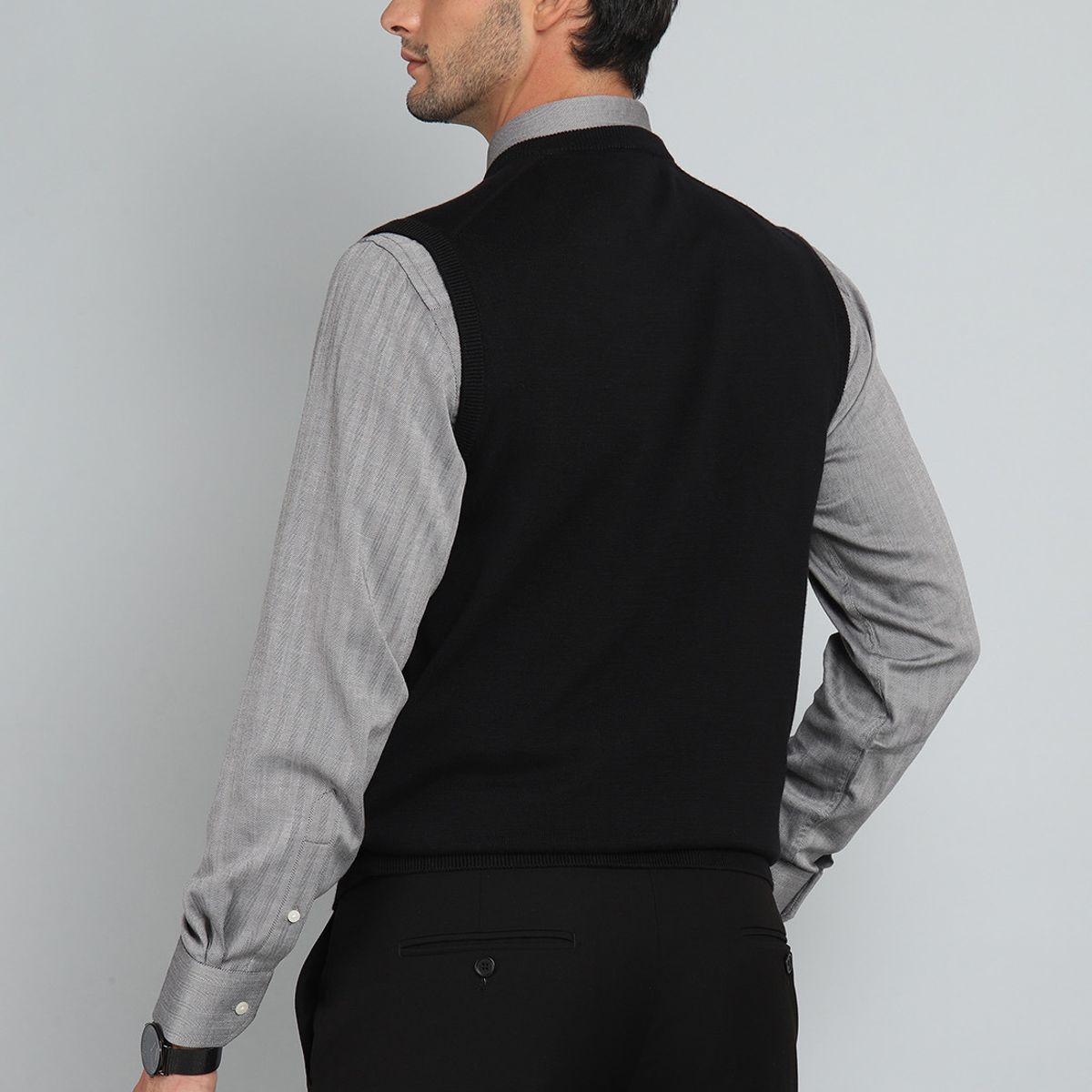 ARROW - Sweater Sin Mangas Arrow ARROW