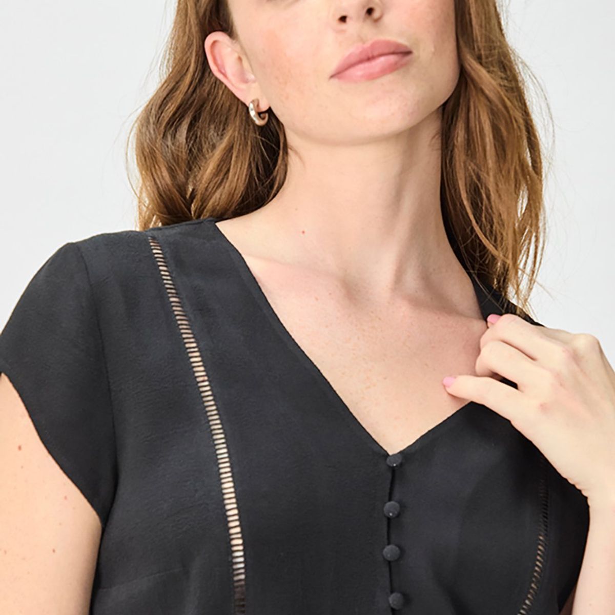 IO - Blusa Manga Corta Negro Mujer Io