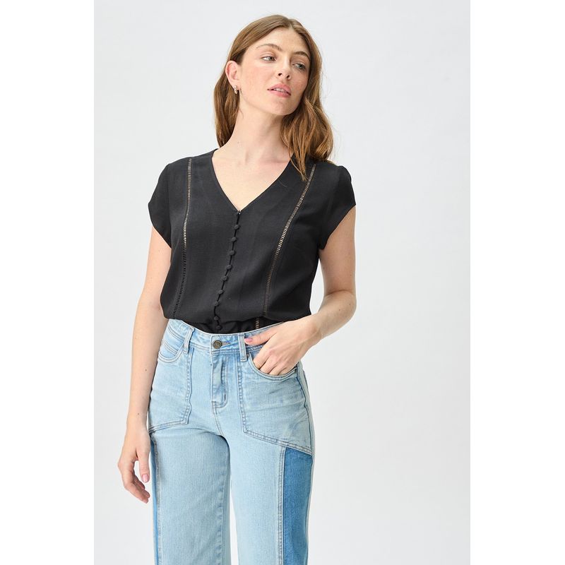 IO - Blusa Lisa Negro iO