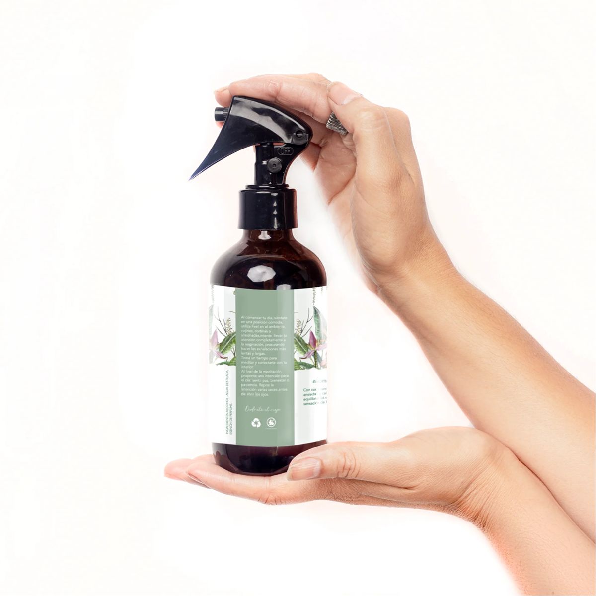 GENERICO - Home Spray, Flores y Vainilla   "PIACERE"- 240ml, Aromané