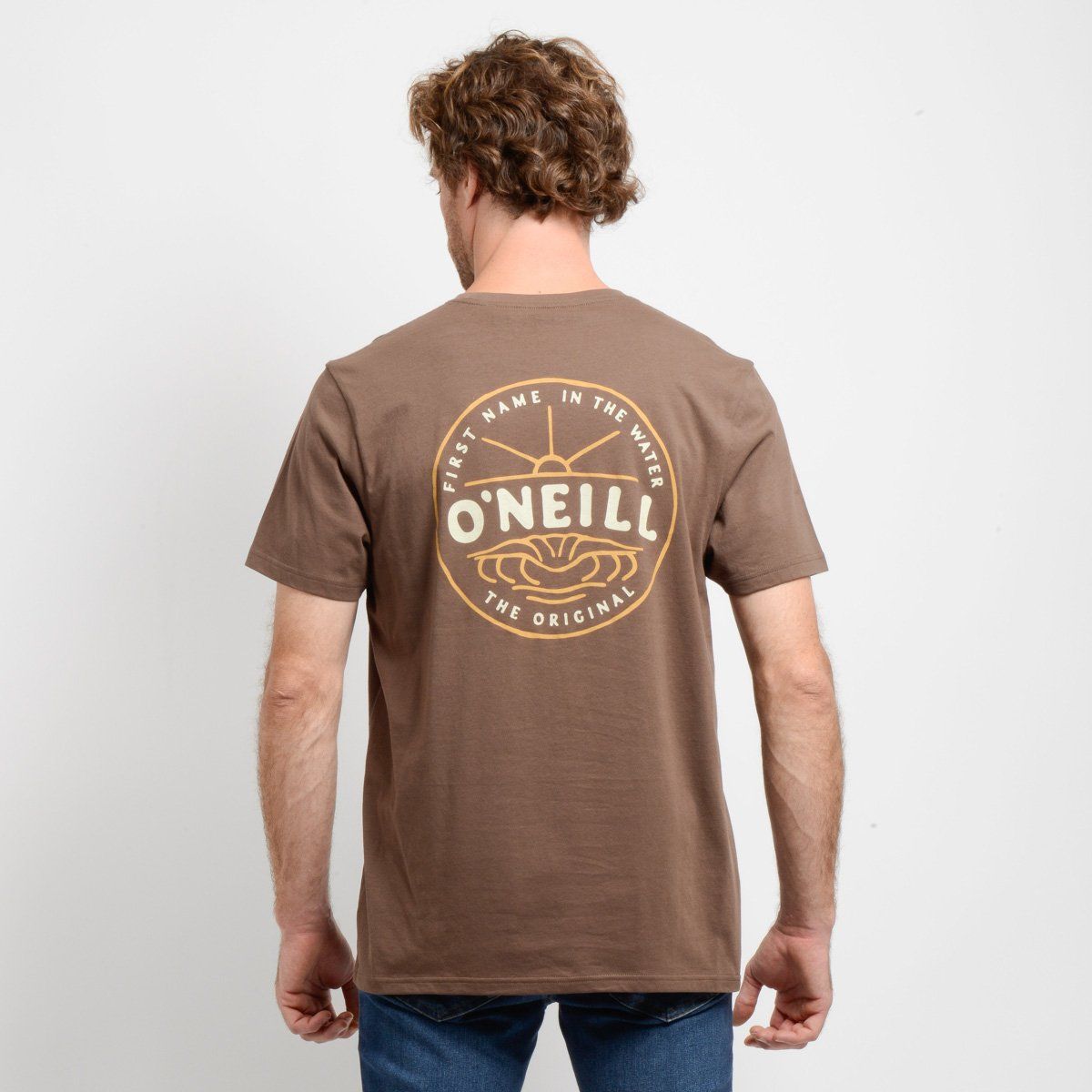O'NEILL - POLERA MANGA CORTA EMBOSSED CAFÉ