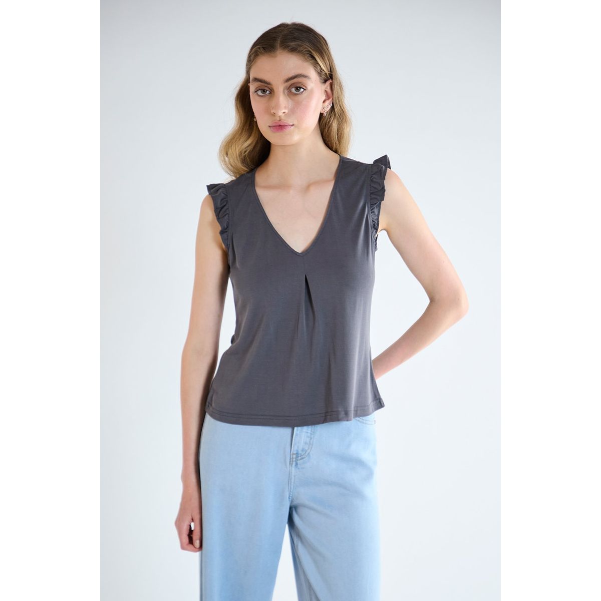 IO - Polera Sin Mangas Gris Marengo Mujer Io