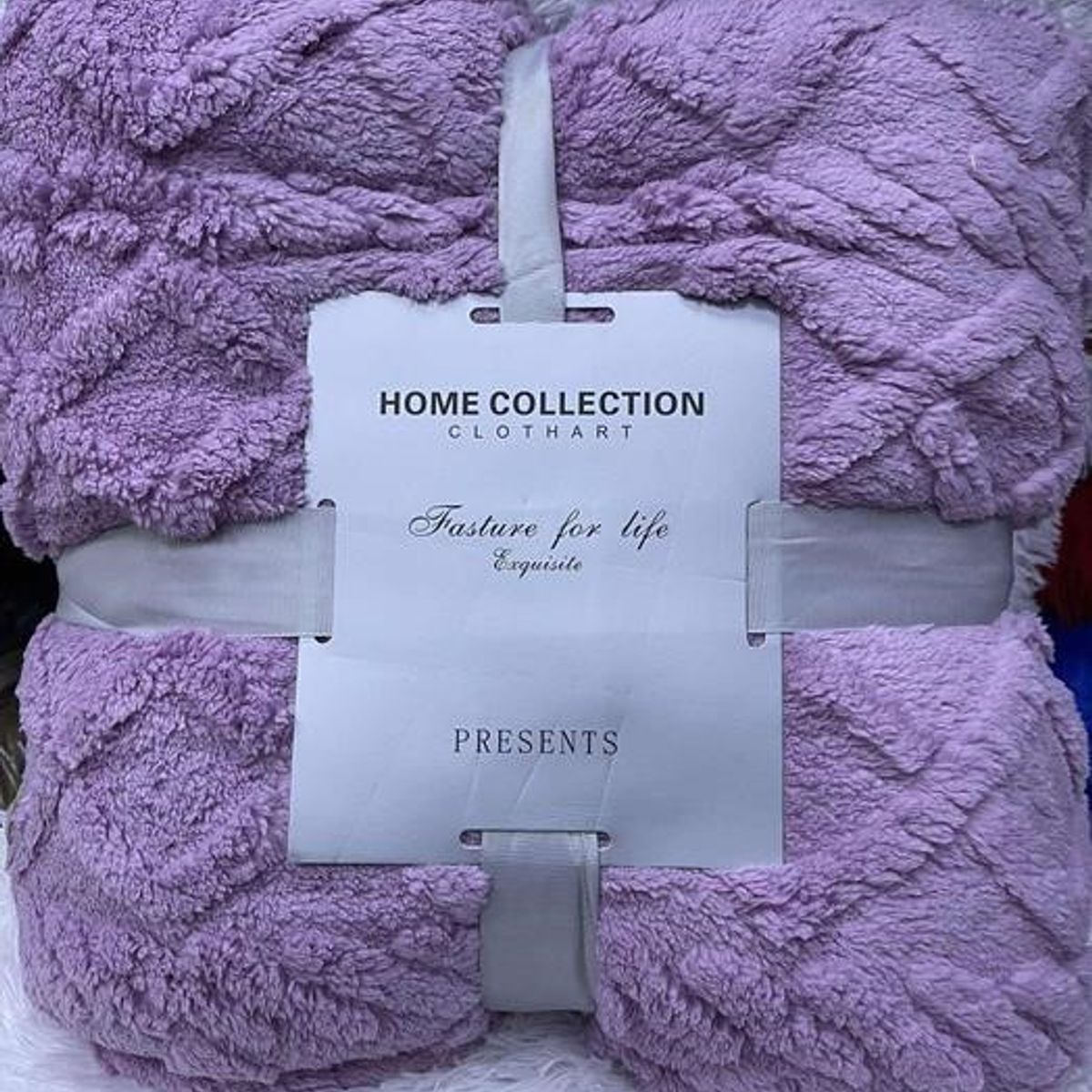 GENERICO - FRAZADA O MANTA TEXTURIZADA UNICOLOR LILA  2 PLAZAS RS