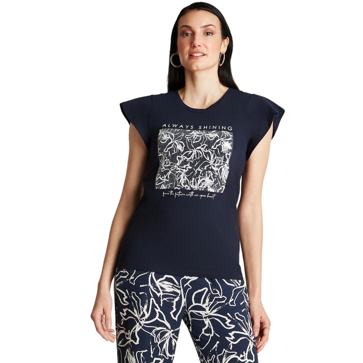 CURVI - Polera Azul Manga Corta Estampado