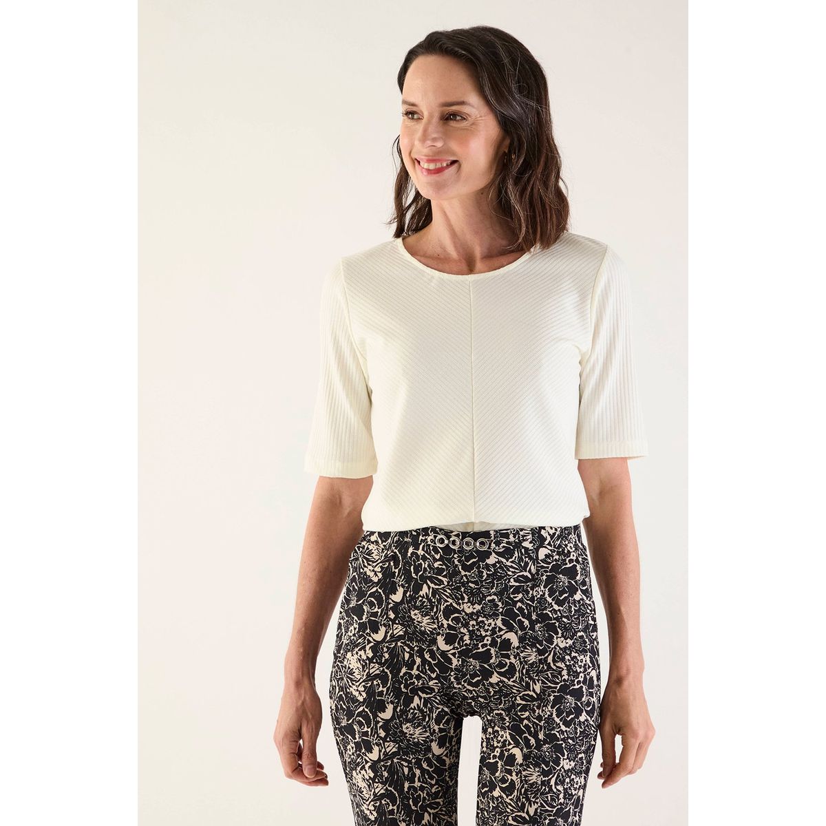 MA GRIFFE - Polera Manga Corta Crudo Mujer Magriffe