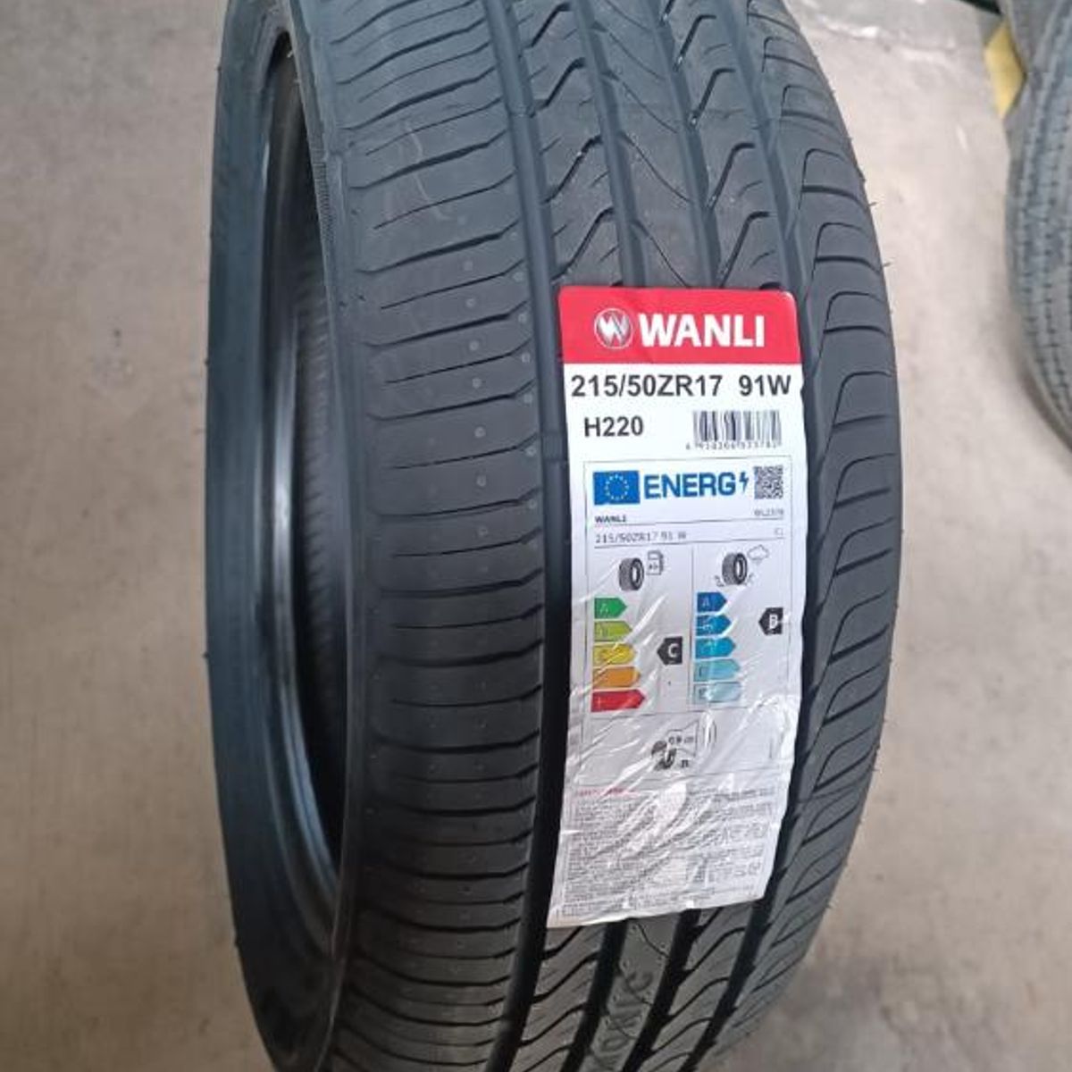GENERICO - Neumatico 21550 R17 Wanli H220 91W Z