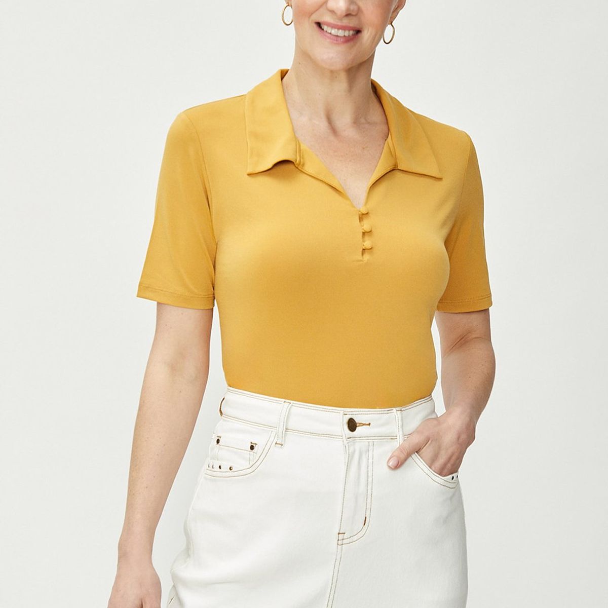 MA GRIFFE - Polera Manga Corta Mostaza Mujer Magriffe