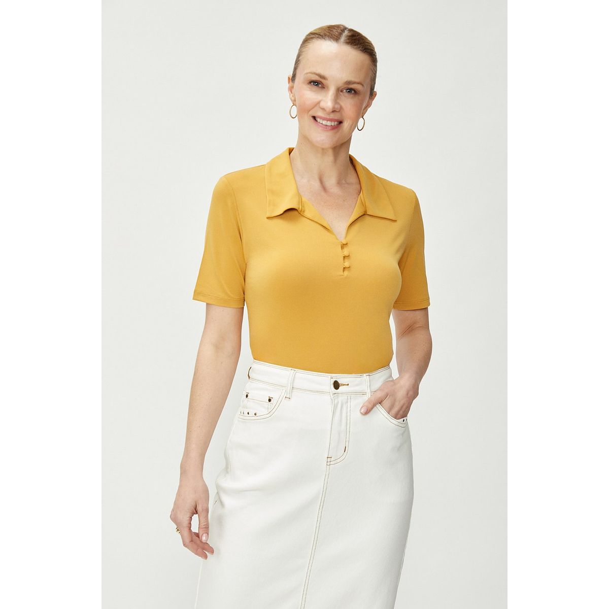 MA GRIFFE - Polera Manga Corta Mostaza Mujer Magriffe