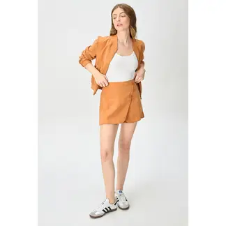 IO - Falda Short Café Mujer