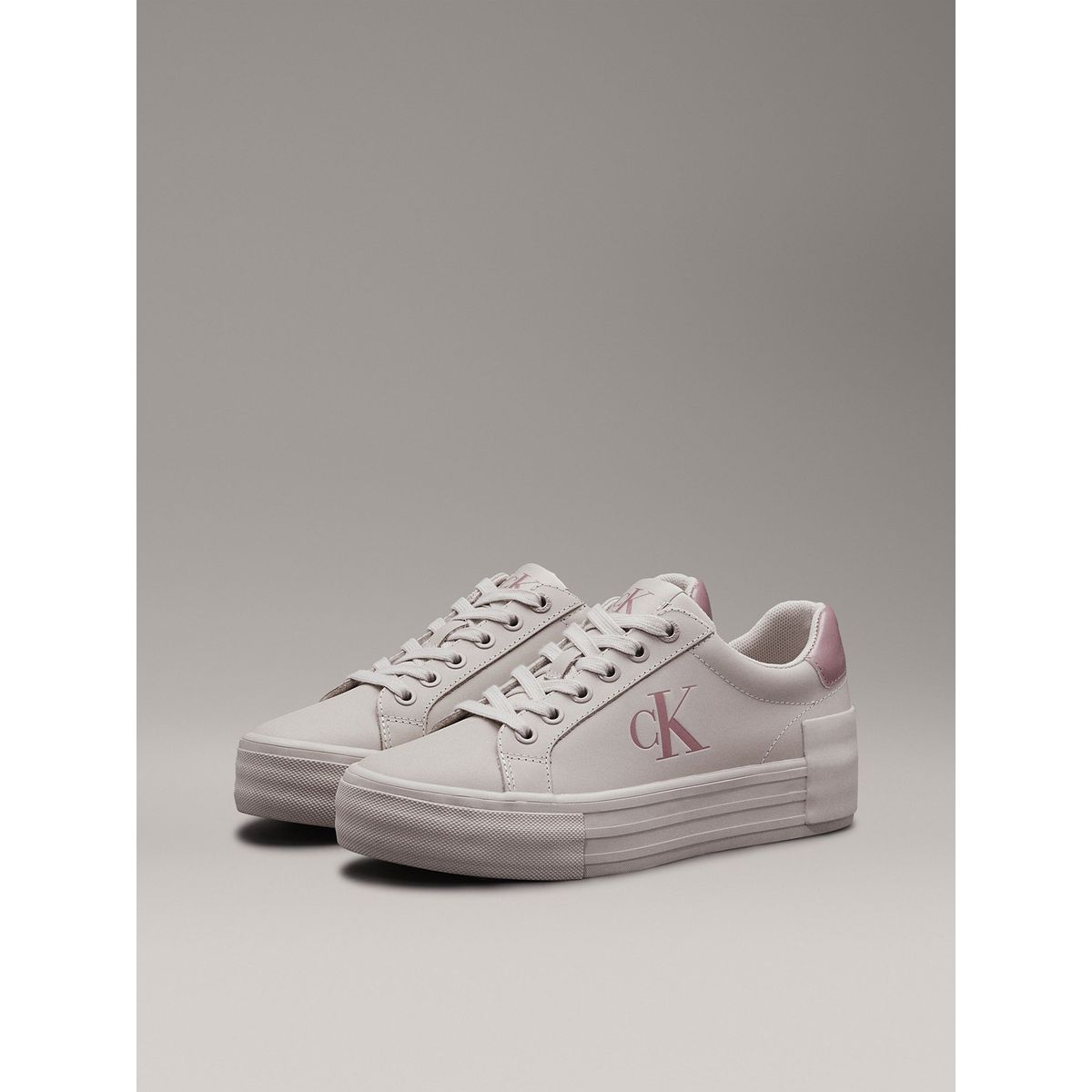 CALVIN KLEIN - Zapatillas de Cuero Vulc Flatform Gris Calvin Klein