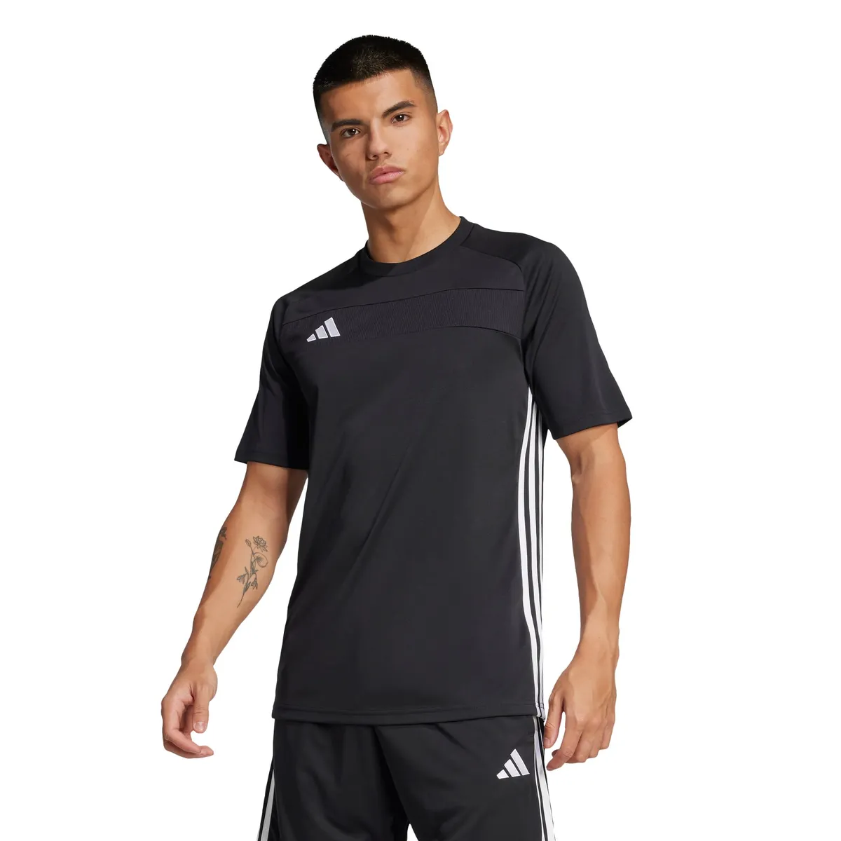 ADIDAS - Polera Tiro 25 Essentials
