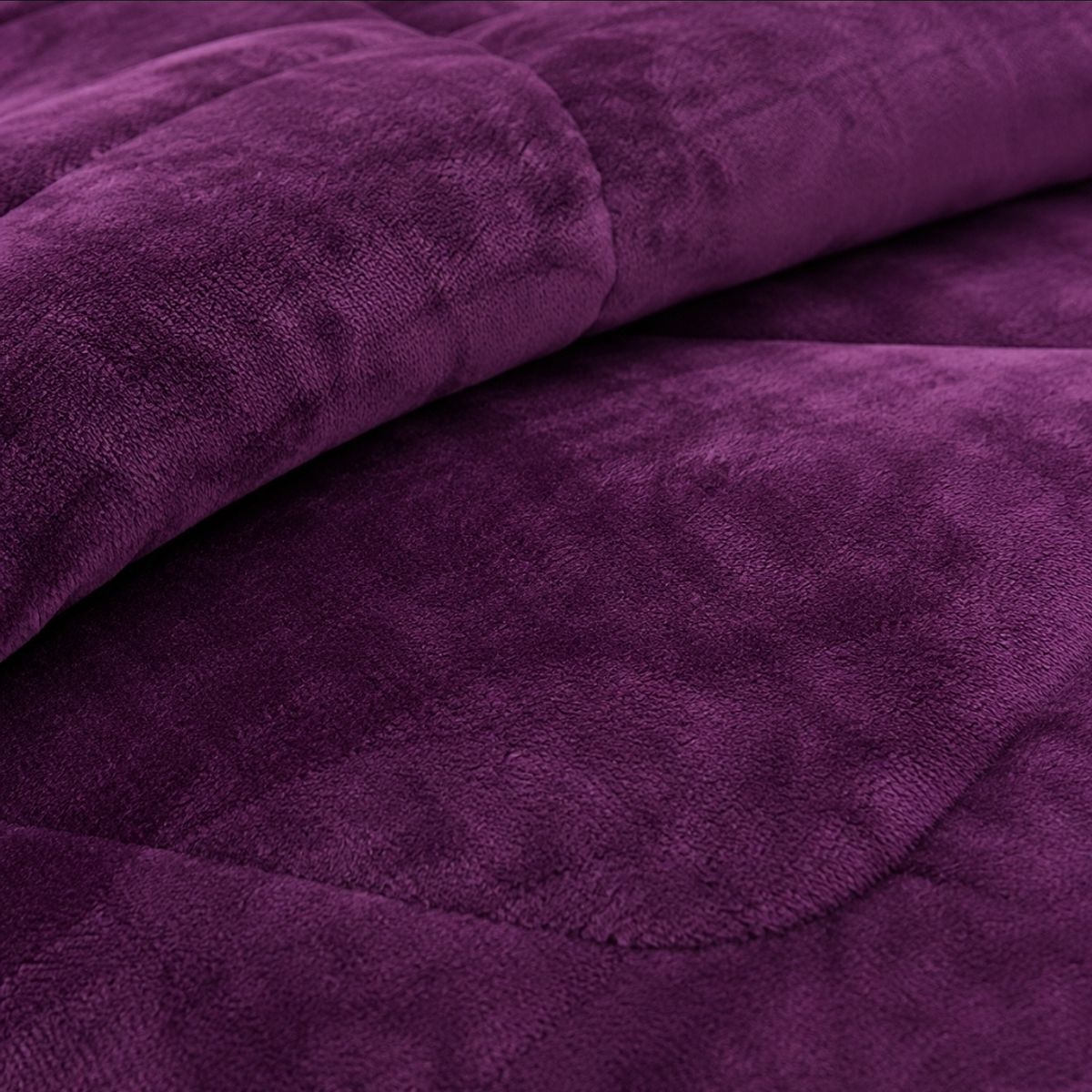 GENERICO - Cubrecama de Invierno Plush con Chiporro 2p Morado S007