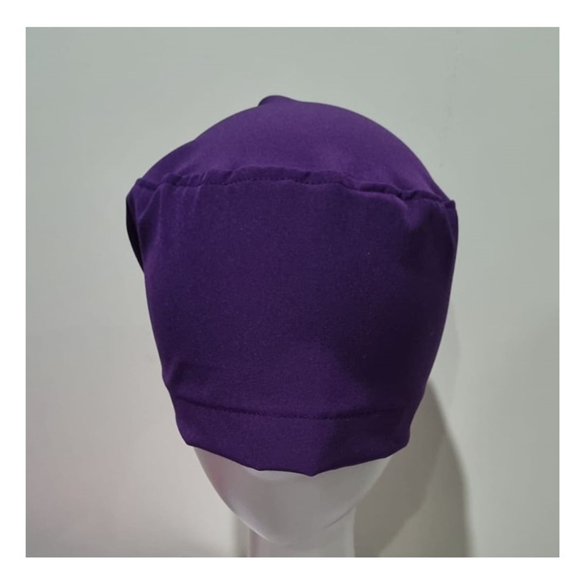 EL ESPACIO DE TOMMY - Gorro Clínico Antifluido Morado