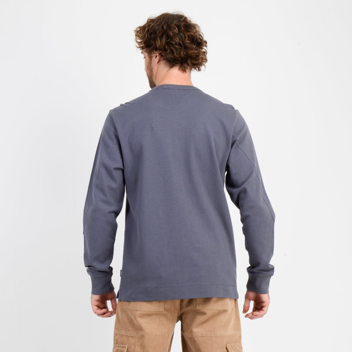 O'NEILL - POLERA MANGA LARGA BULDGE  GRIS OSCURO