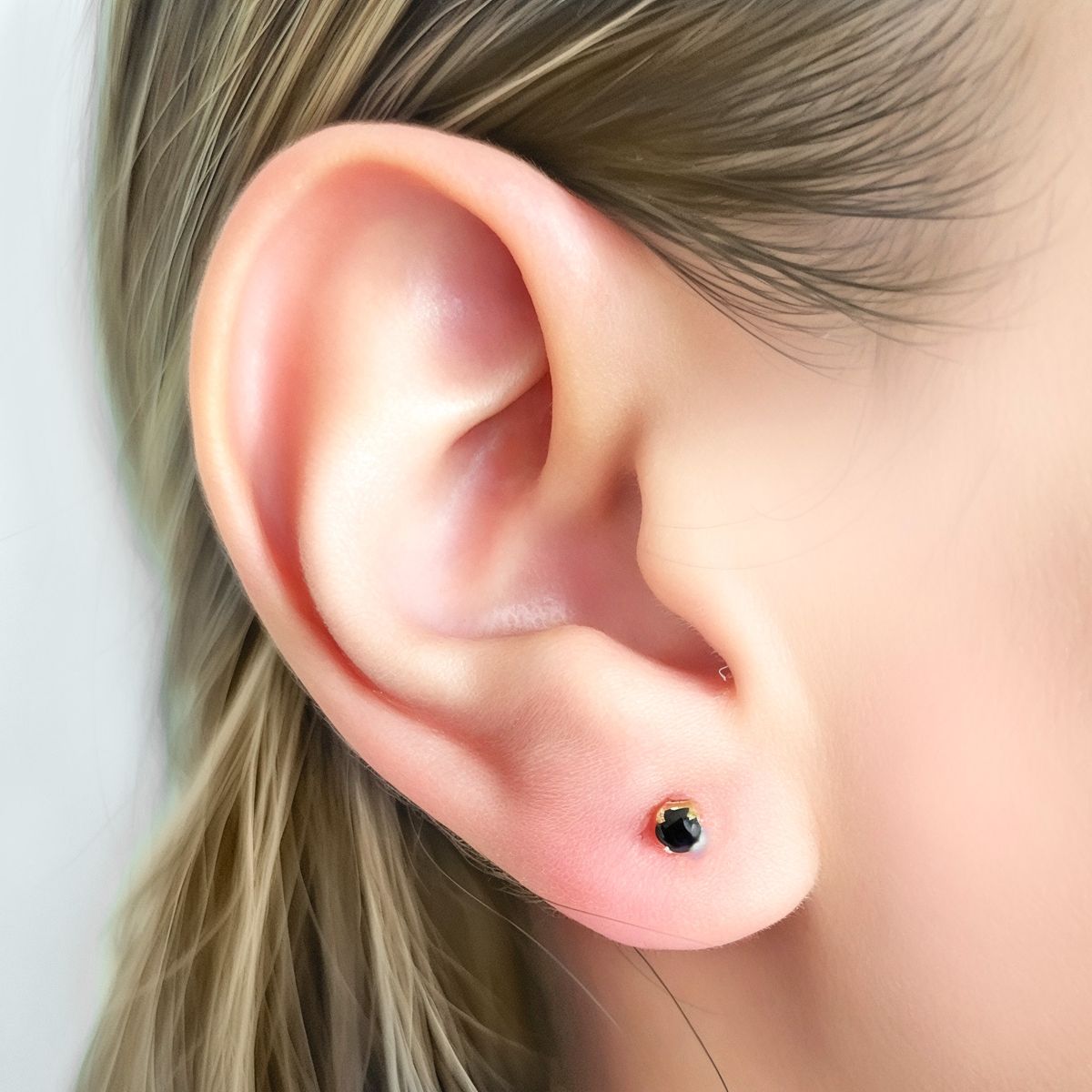 COGGIOLA - Aros Circón Negro 2mm Enchapado Oro 18K