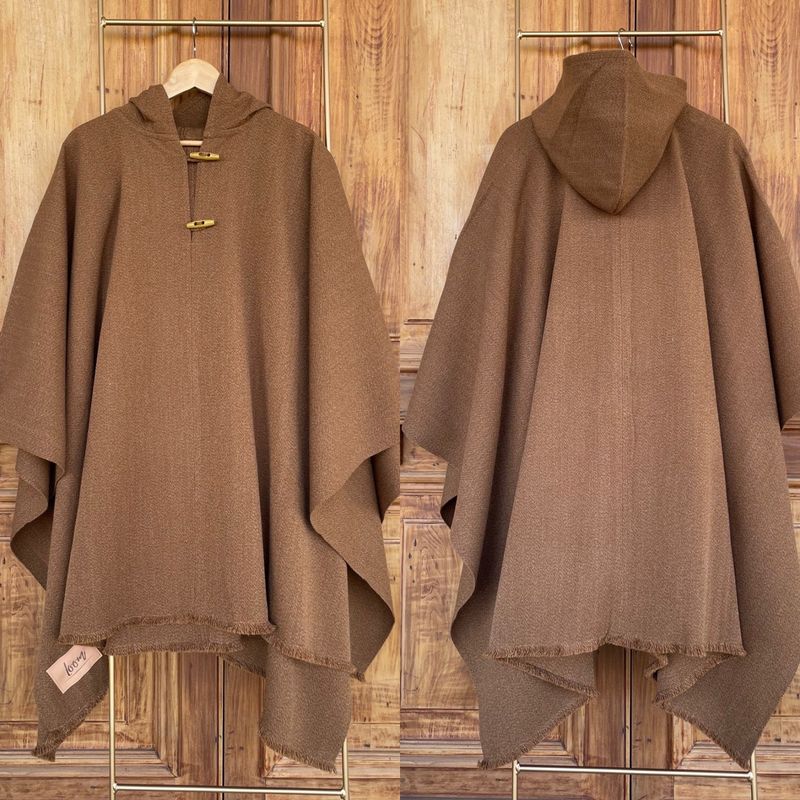 LOOM - Loom Poncho Vicuña
