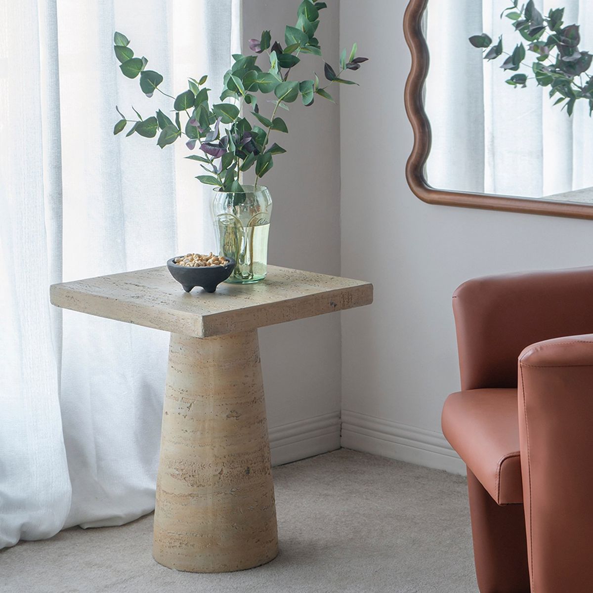 FORM DESIGN - Mesa Lateral Tadeo Cuadrada Crudo Form