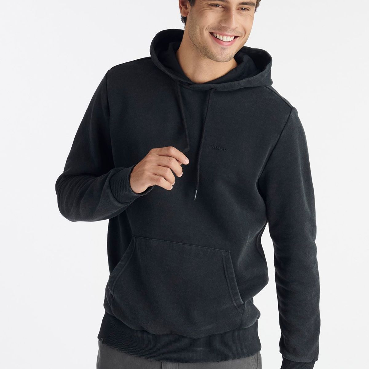 NIMTU - Polerón Tolten Casual Negro Nimtu