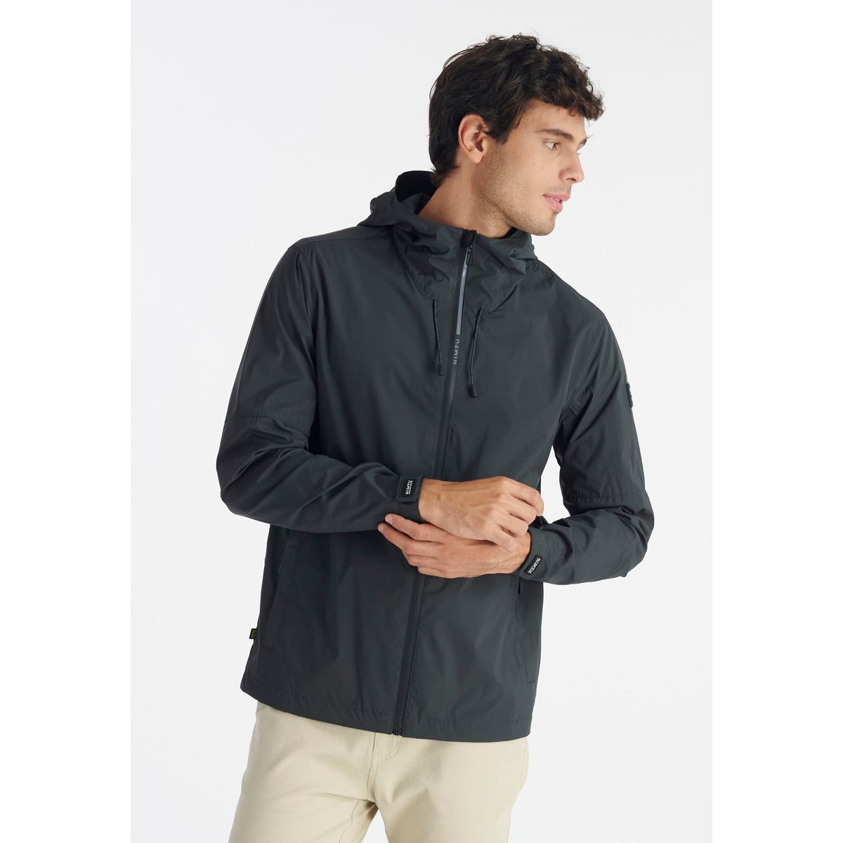 NIMTU - Chaqueta Cortaviento Maipo Nt Negro Nimtu.