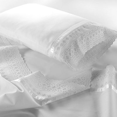 Imagen 2 del producto SABANA 144 HILOS BRODERIE BLANCO 1.5 PLAZA