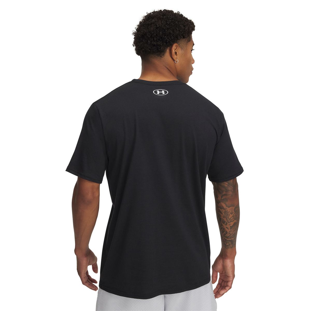 UNDER ARMOUR - Polera Manga Corta Camo Chest Hombre Negro UNDER ARMOUR