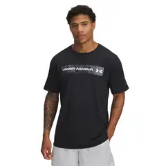 UNDER ARMOUR - Polera Manga Corta Camo Chest Hombre Negro