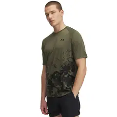 UNDER ARMOUR - Polera Manga Corta Tech Fade Hombre Verde