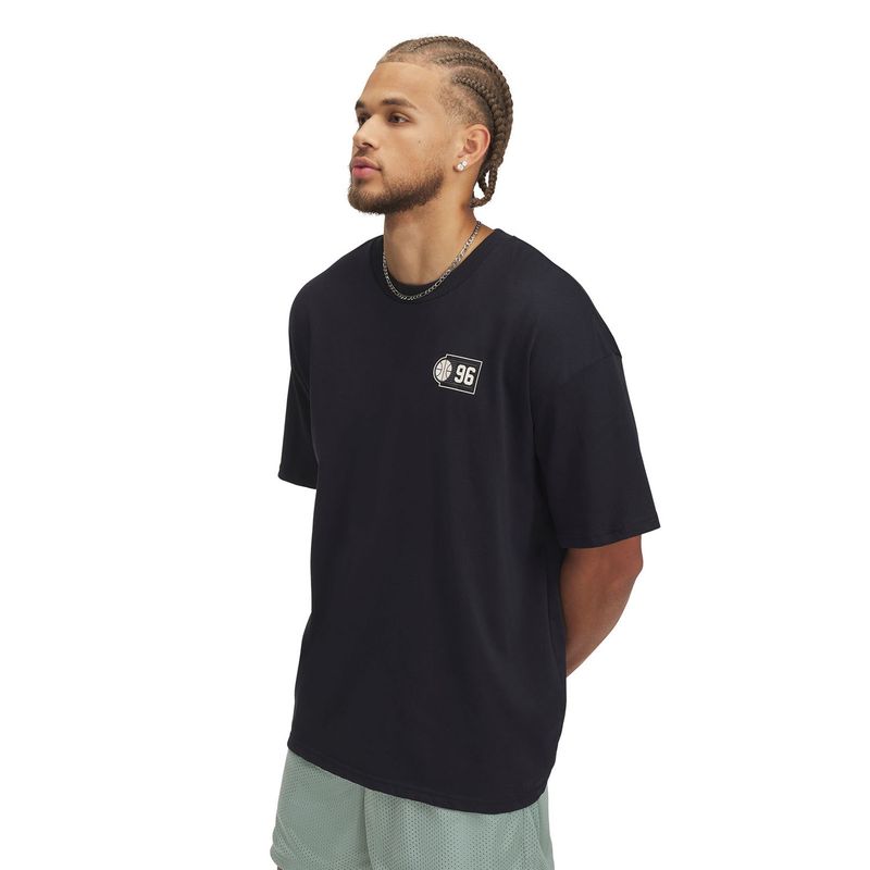 UNDER ARMOUR - Polera Manga Corta UA Hoops Hombre Negro UNDER ARMOUR