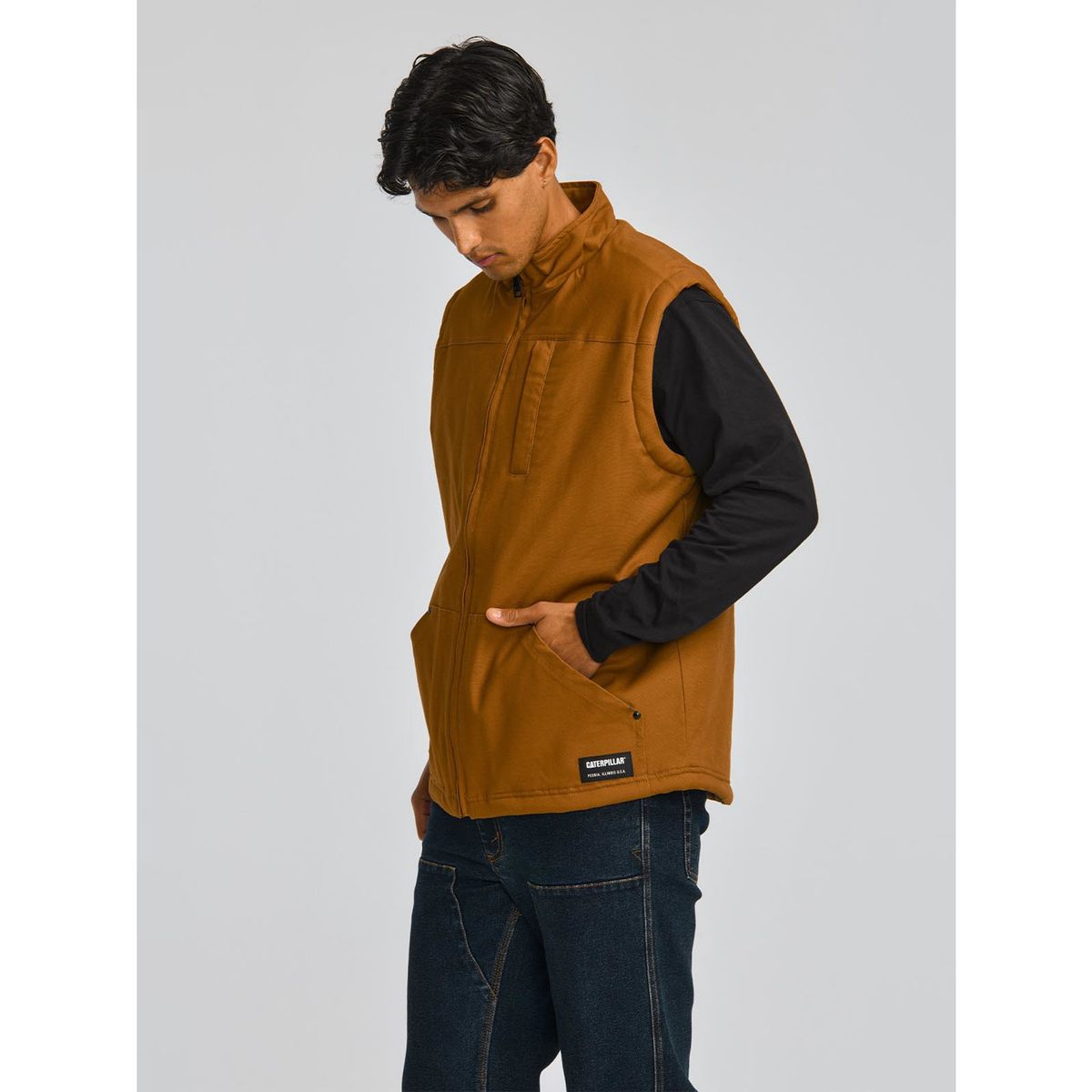 CAT - Chaqueta Sin Mangas Sherpa Lined Hombre Café CAT