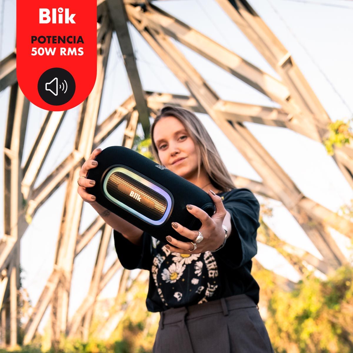 BLIK - Parlante Bluetooth Portátil Blik Hypebass Negro 50W IPX6
