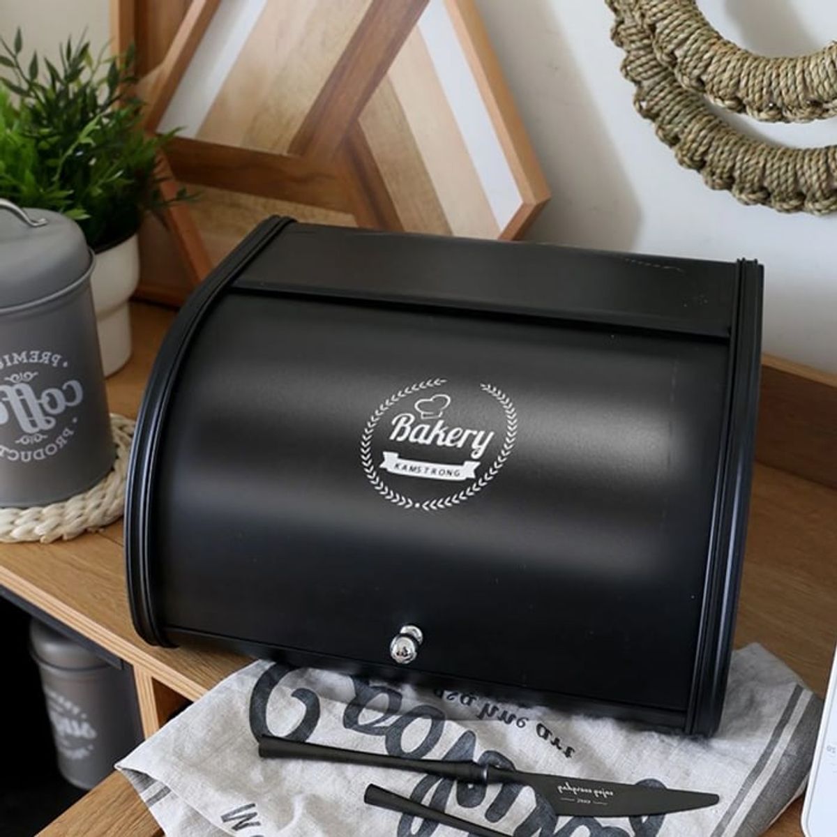 GENERICO - Panera Black 30 centimetros