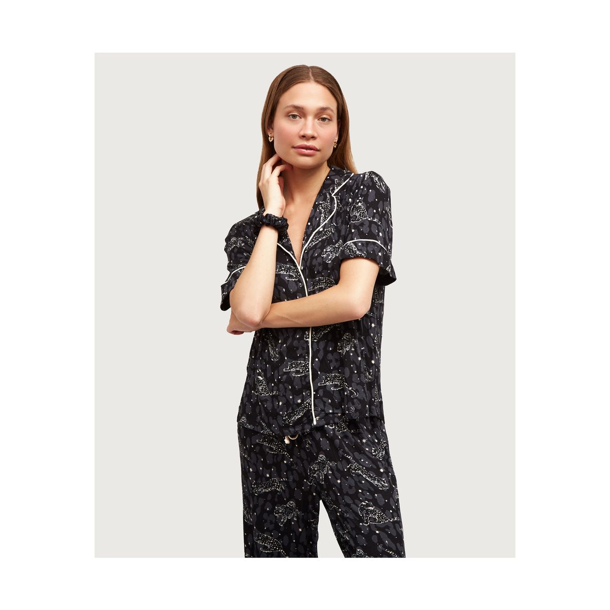LOUNGE - Set Pijama Dreamy Tigres Cosmicos Negro LOUNGE