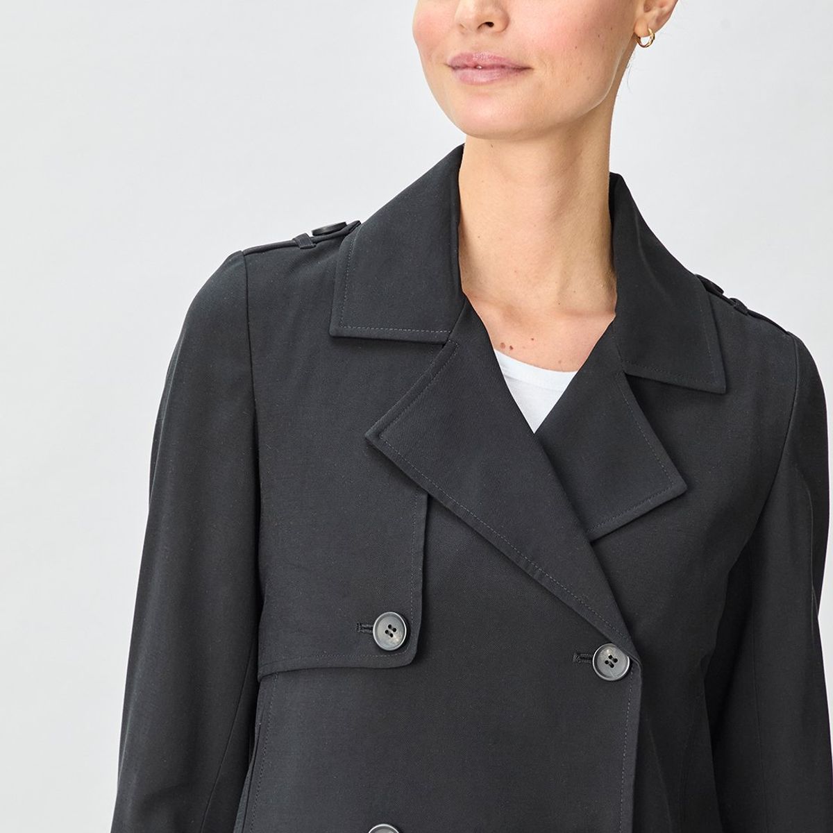 IO - Trench Negro Mujer Io