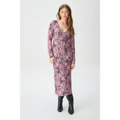 IO - Vestido Fantasia Largo Rosado