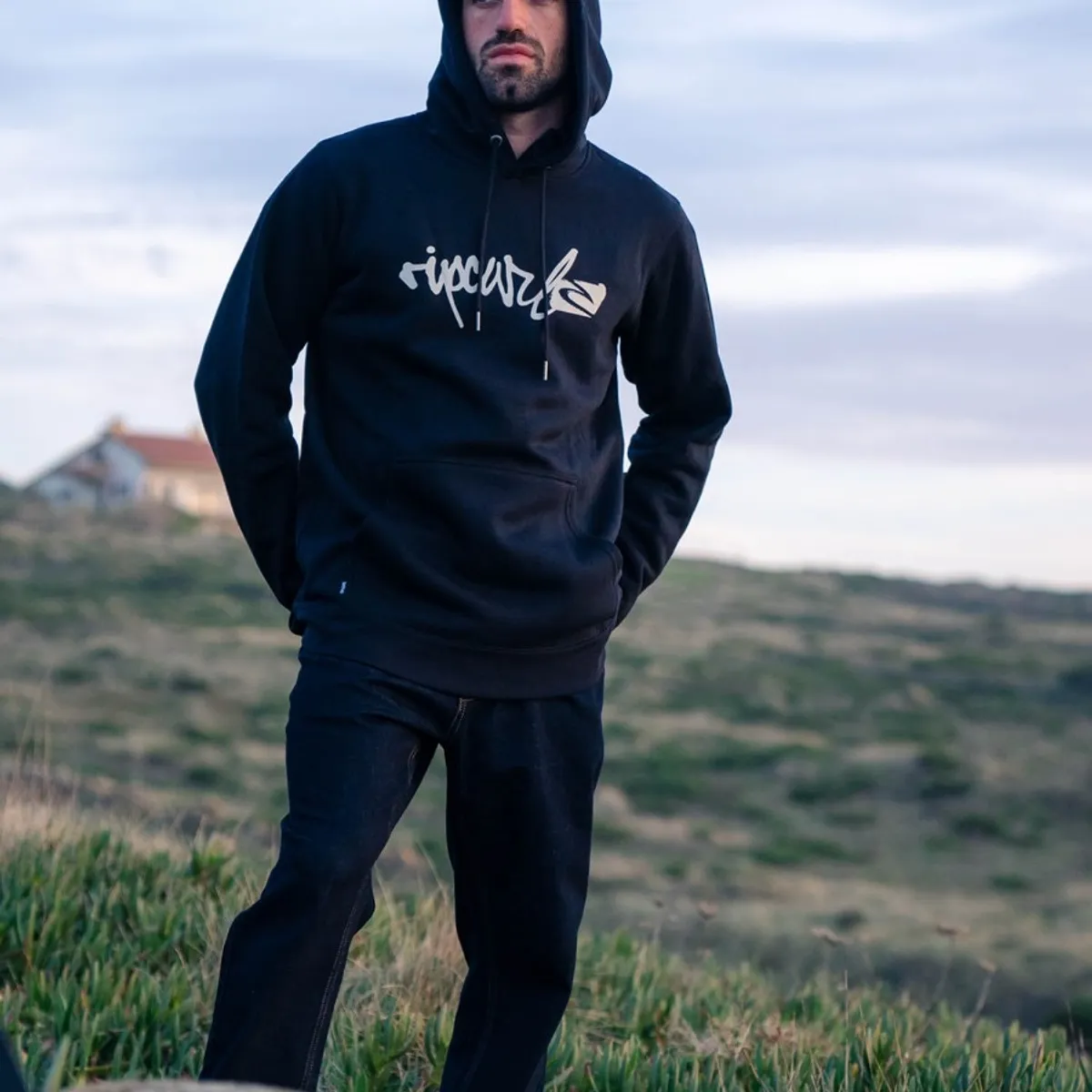 RIP CURL - Poleron Canguro Rip Curl Scrip Hoodie Negro Hombre Rip Curl - Negro